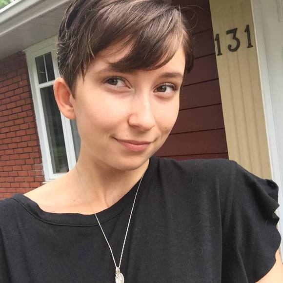 Meet your Posher, Megane - Picture 1 of 1